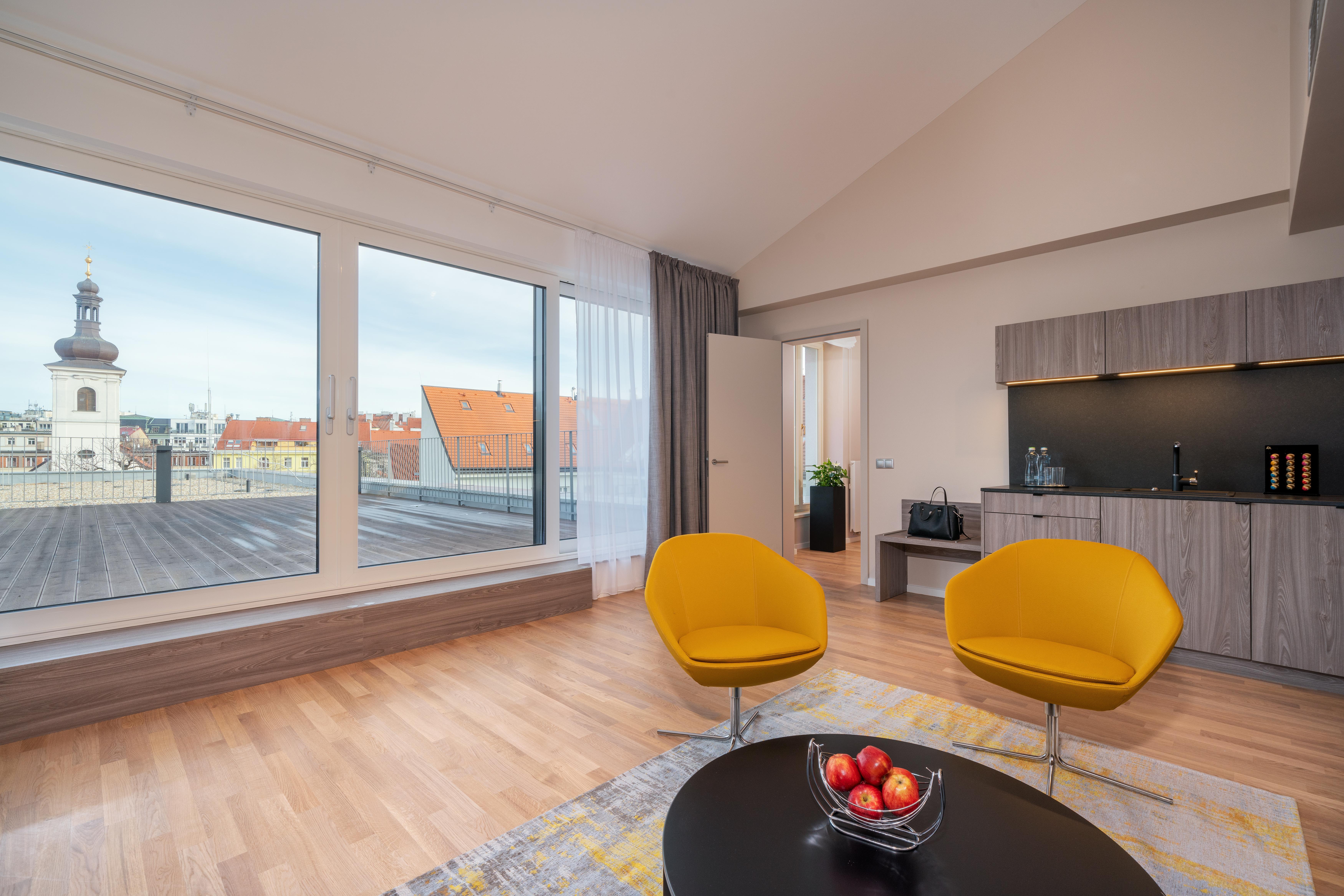 Hotel Cube Прага Экстерьер фото