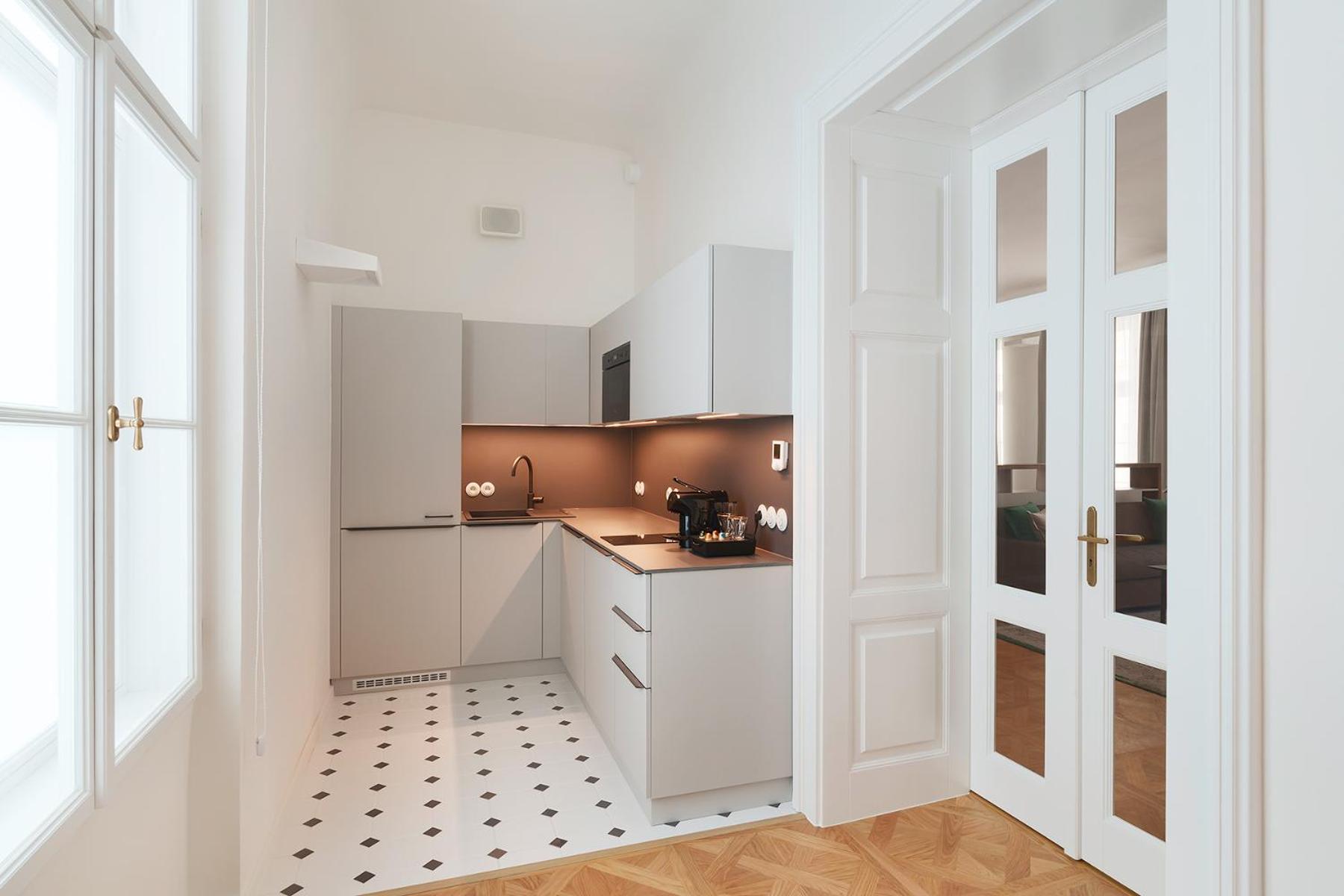 Hotel Cube Прага Экстерьер фото